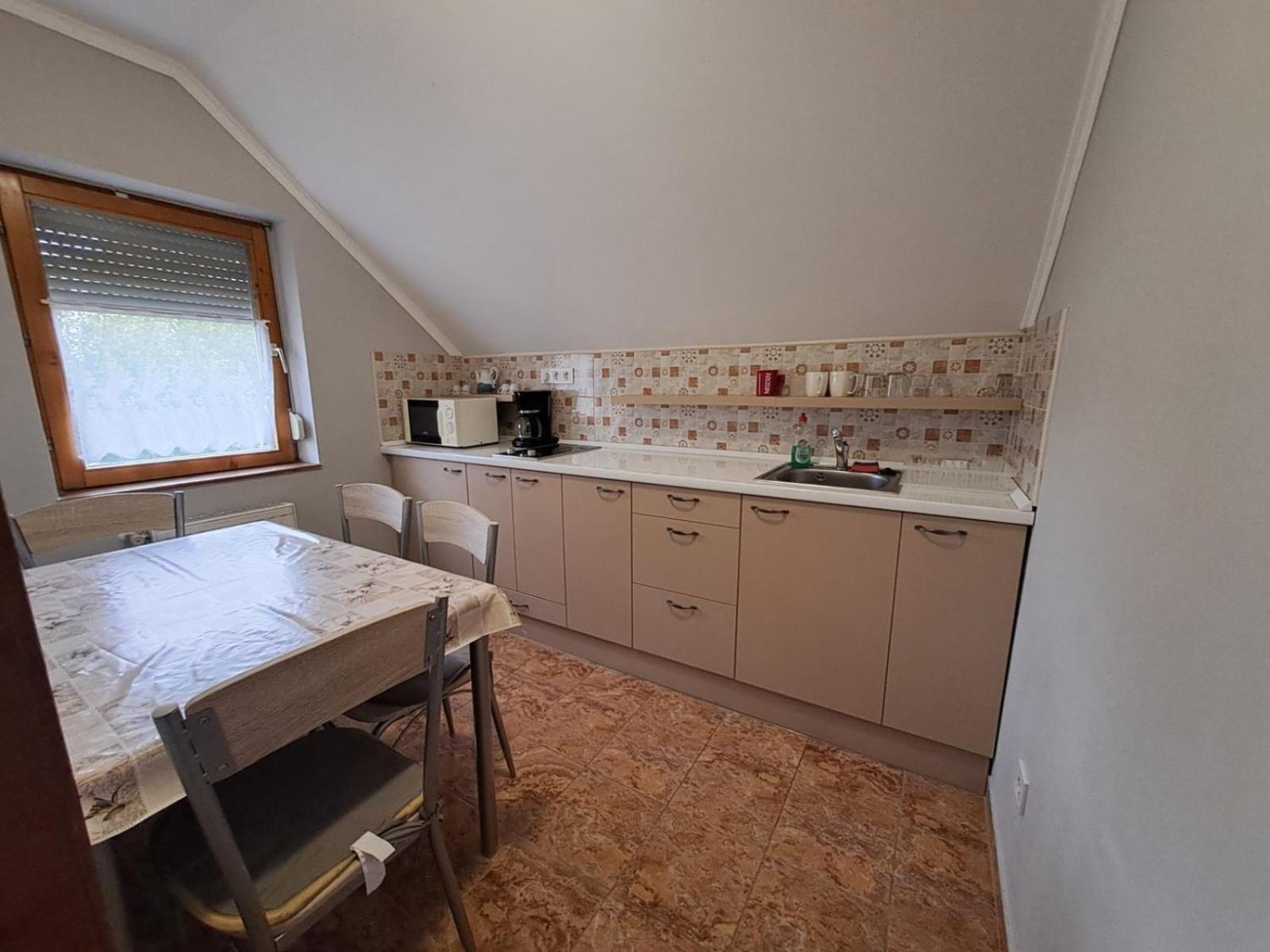 Berta Panzio Bed & Breakfast Hajdúszoboszló Rom bilde