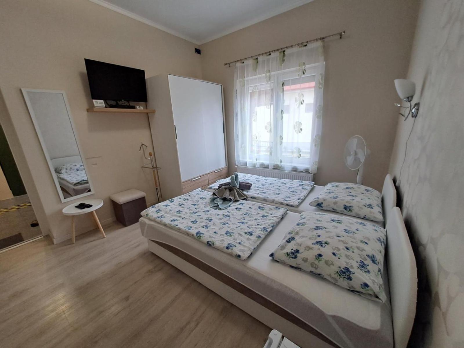 Berta Panzio Bed & Breakfast Hajdúszoboszló Rom bilde